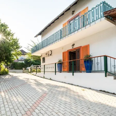 Pensionat Corona Villa