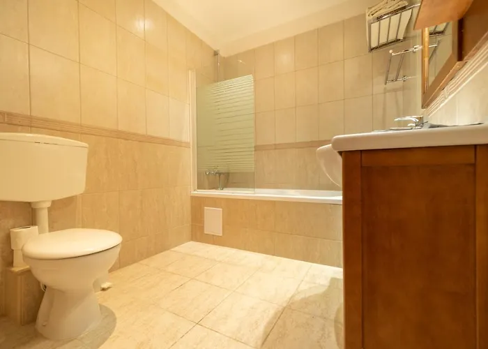 Corona Villa Гостевой дом